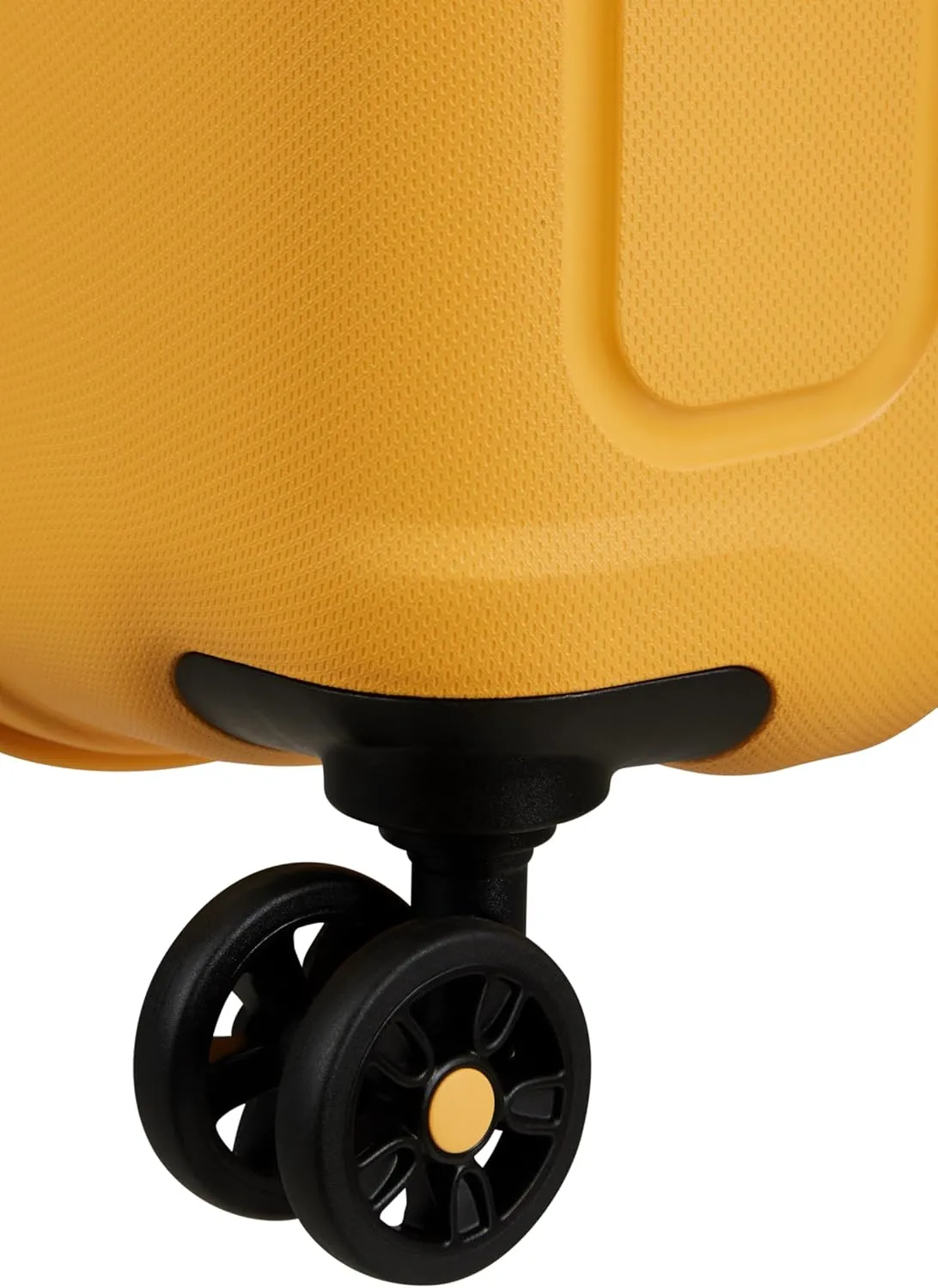 American Tourister Suitcase, Banana Cream, 104 L-3.8 KG