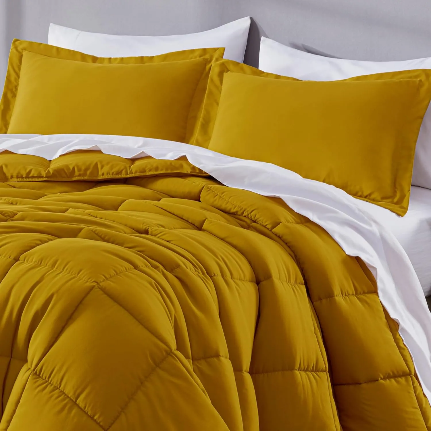 Chezmoi Collection 3-Piece Mustard Comforter Set Queen Size - 110GSM Peach Skin Microfiber Polyester All Season Down Alternative Comforter Set
