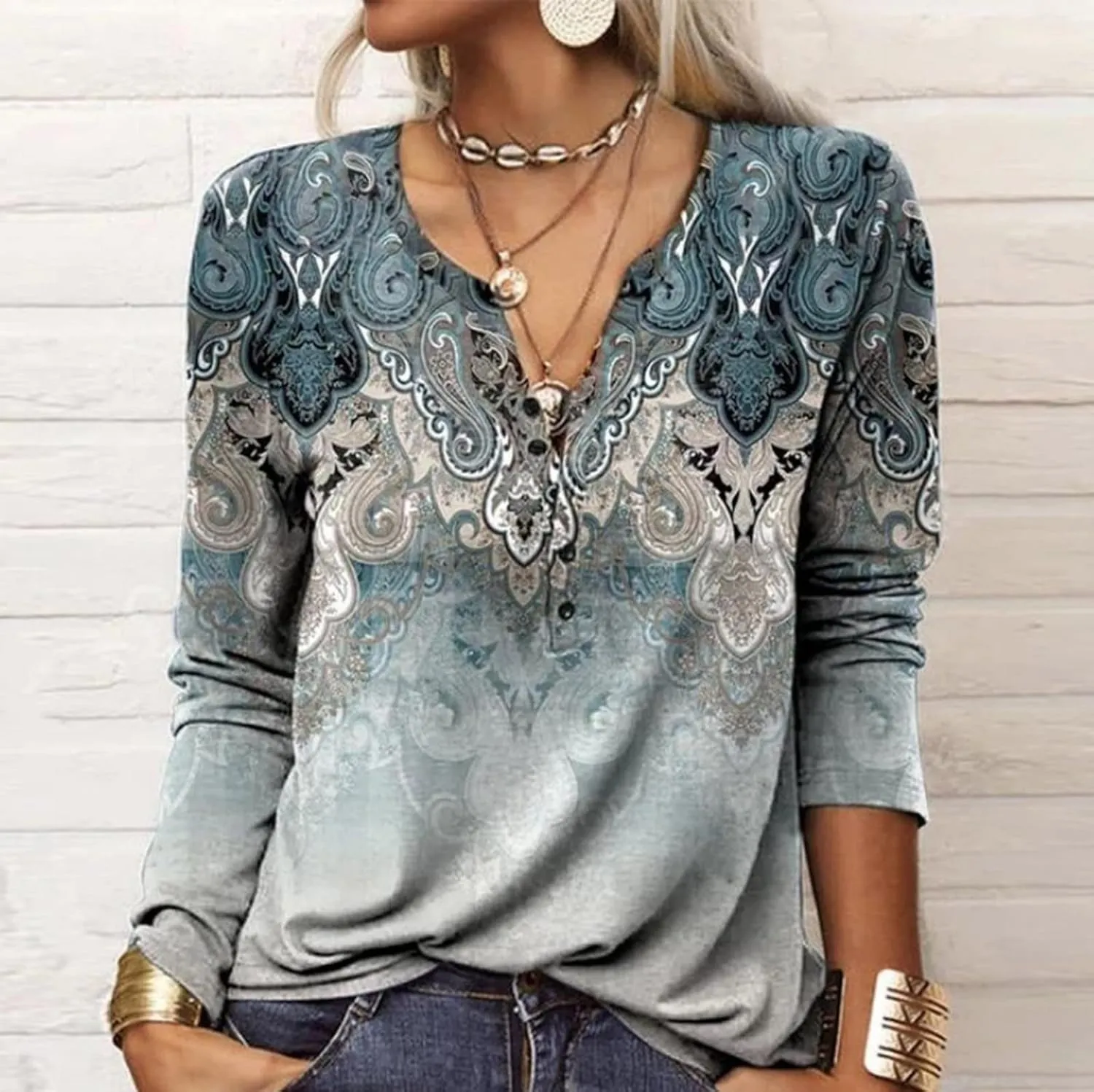 Classic Oversized School Tops for Women Three Quarter Sleeve Summer Floral Softest Tee Thin V Neck Relaxed