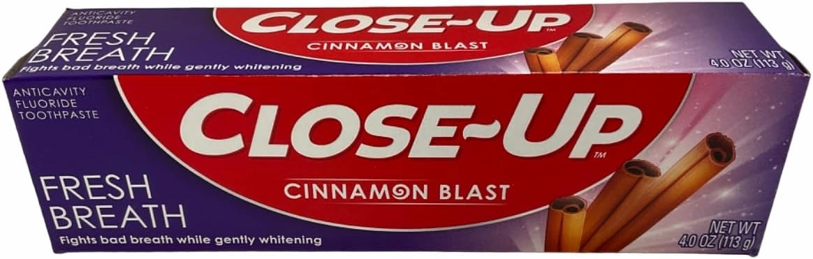 Close-Up Fluoride Toothpaste, Freshening Red Gel 4 oz (Pack of 8)