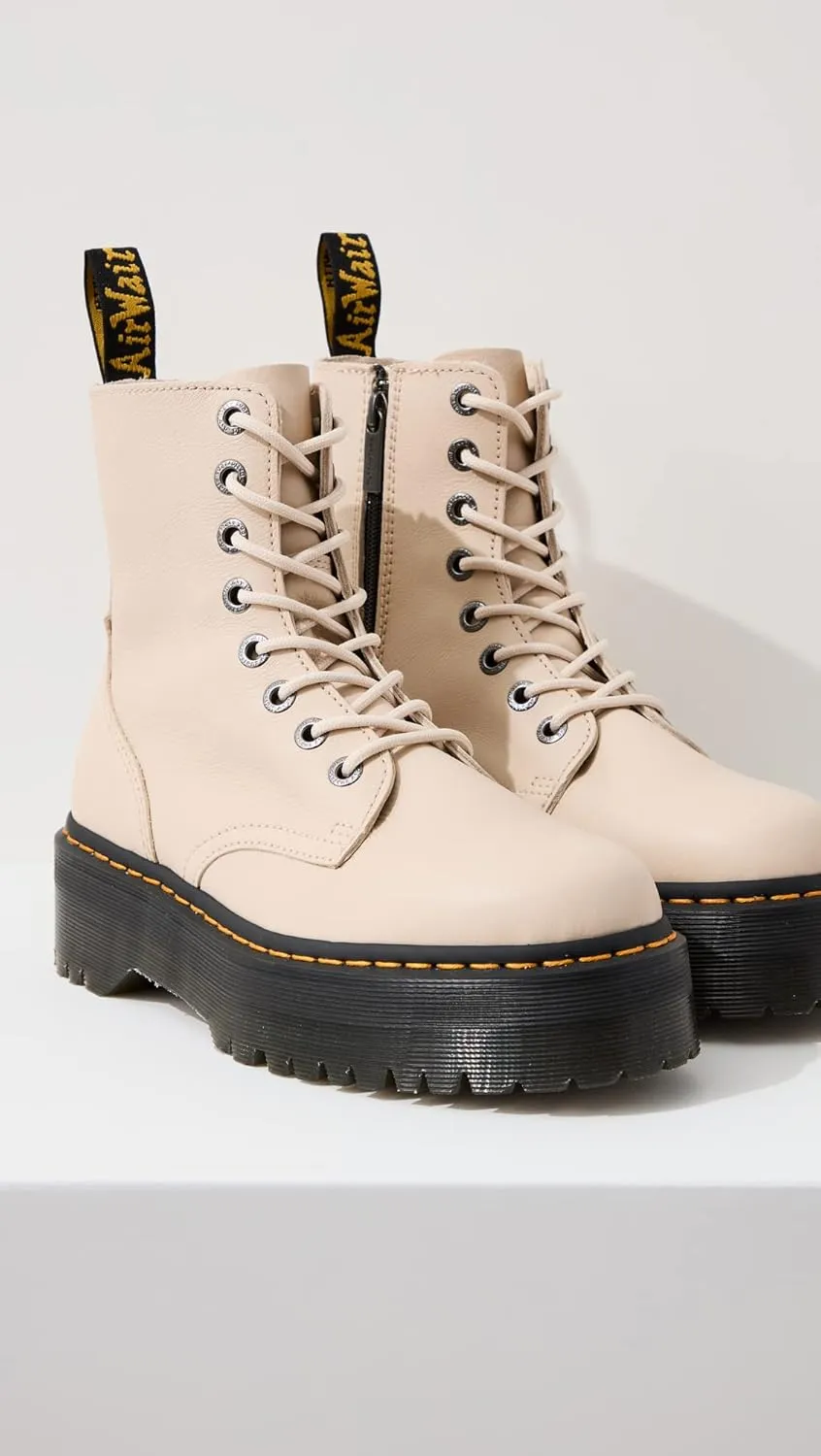 DR. MARTENS Men's Amphibians
