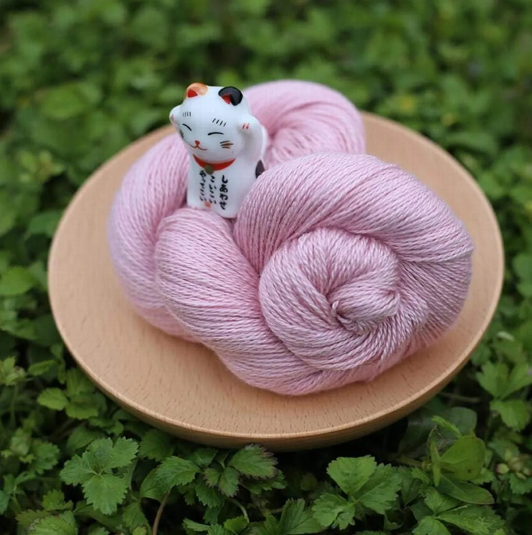 Lotus Yarns Silky Cashmere Fingering Weight Knitting Yarn Skein Shiny Soft and Breathable Crochet Yarn, Great for Shawl, Scarves, Top and Craft Projects (04-Light Pink)