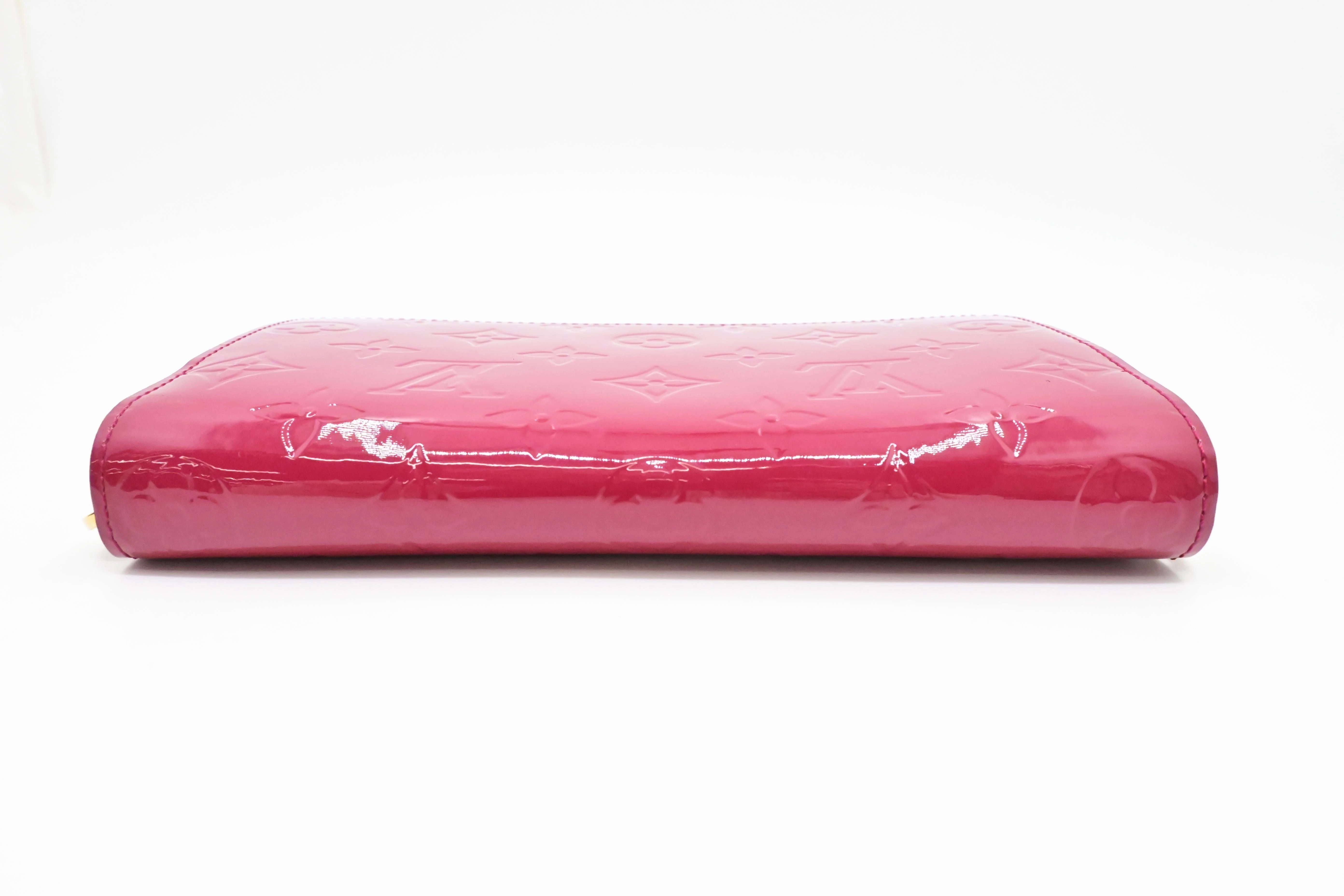 Louis Vuitton Wallet on Chain in Rose Pop Vernis Leather