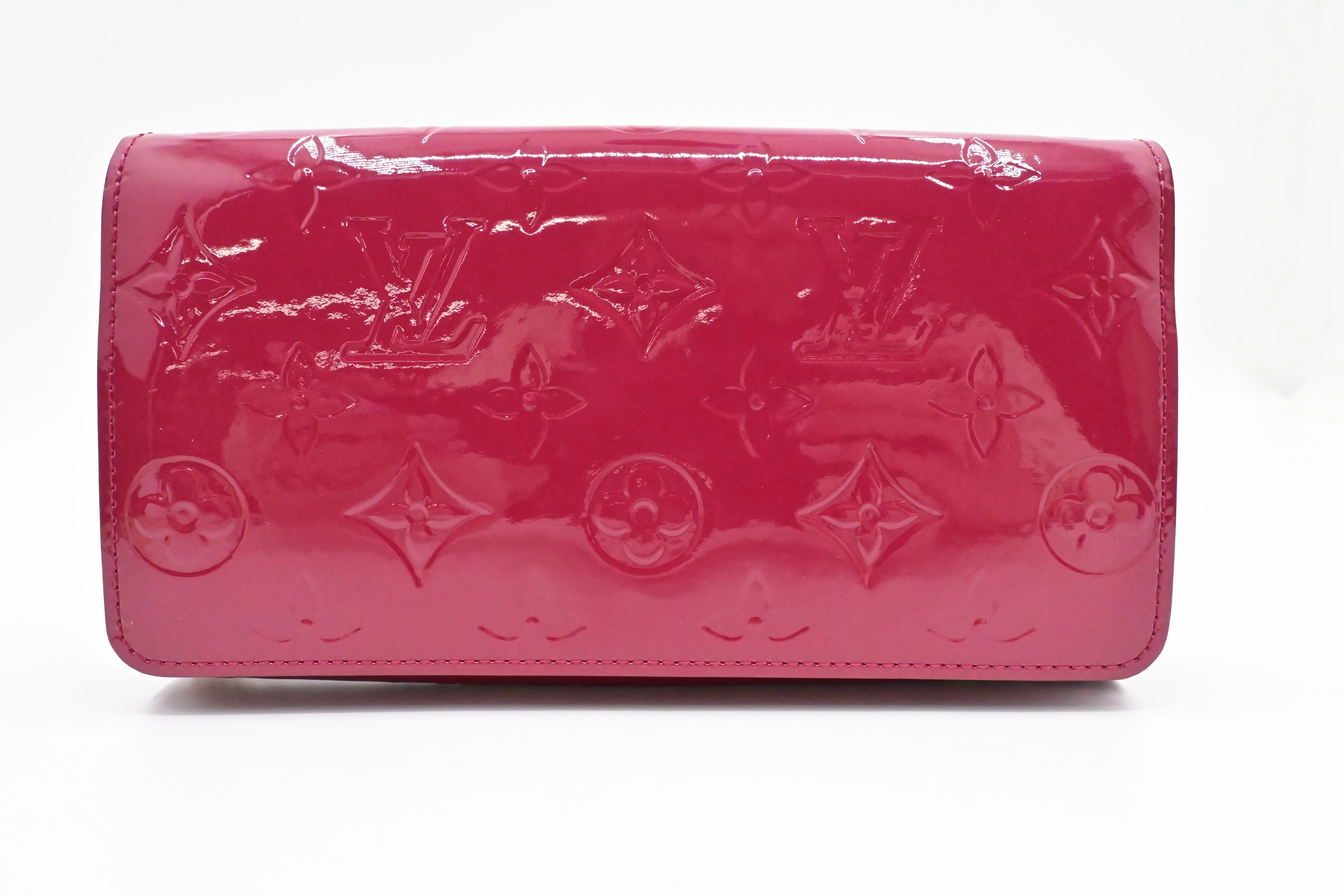 Louis Vuitton Wallet on Chain in Rose Pop Vernis Leather