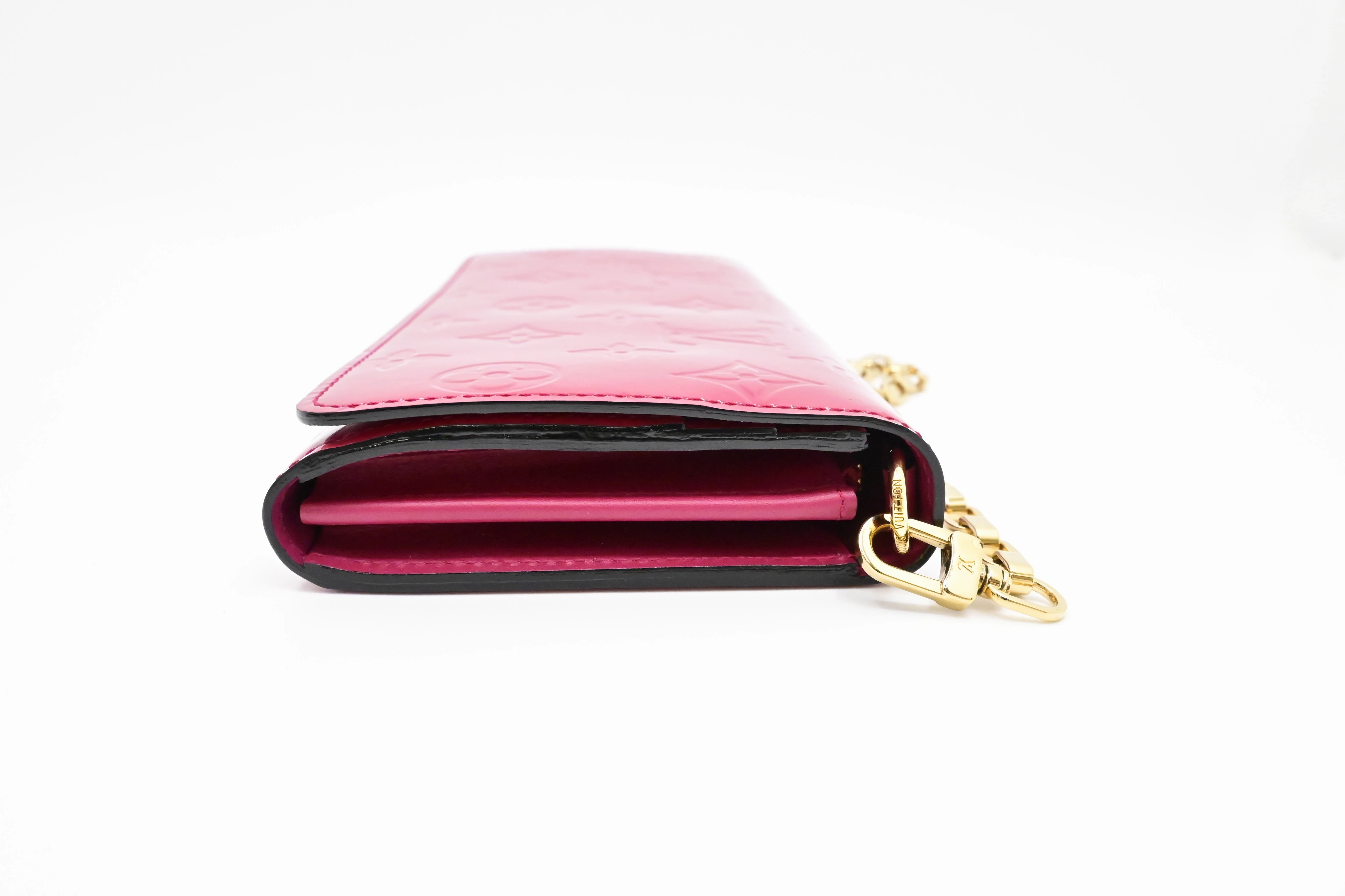 Louis Vuitton Wallet on Chain in Rose Pop Vernis Leather