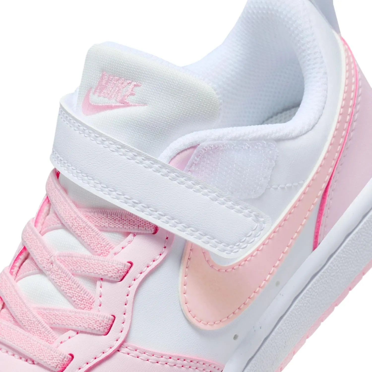 NIKE Boy's Sneaker Low