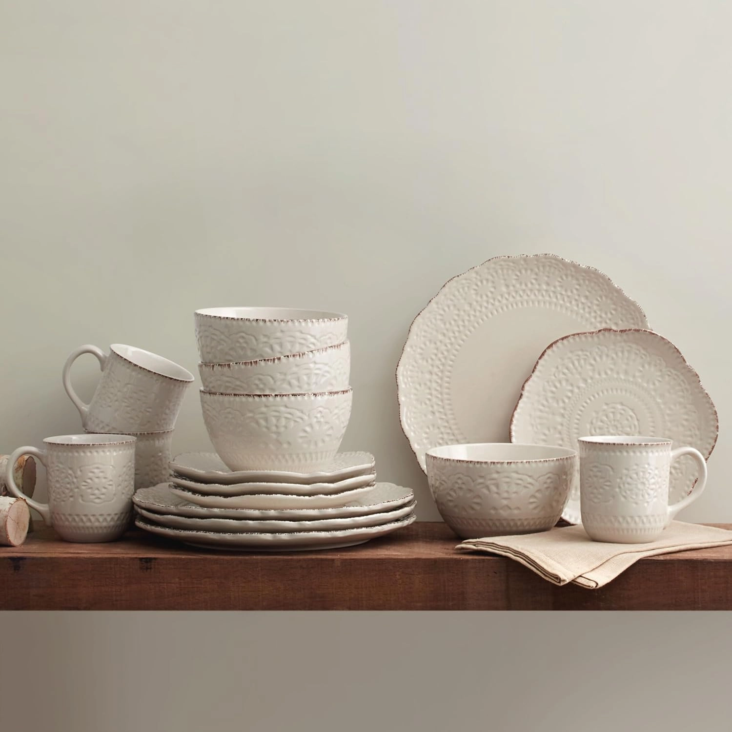 Pfaltzgraff Chateau Cream 16-Piece Stoneware Dinnerware Set, Service for 4, Off White