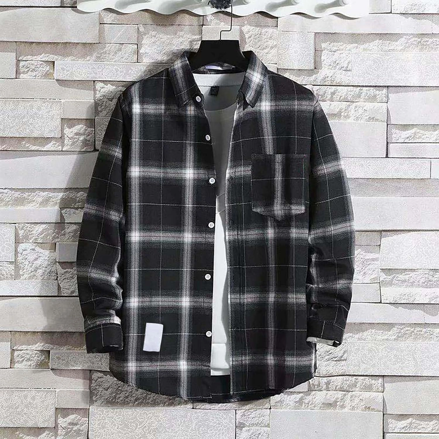 Plaid Shirt of Men Long Sleeve Button Down Lapel Collar Checkered Shirts Regular Fit Casual Coat for Spring and Fall