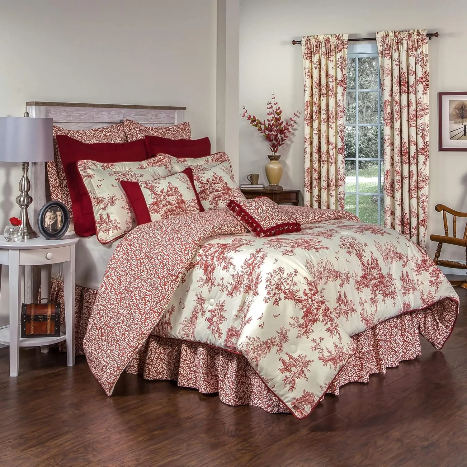 Thomasville At Home Bouvier Red Duvet Only, King Duvet Only - 95" Long x 108" Wide, Duvet Cover Only