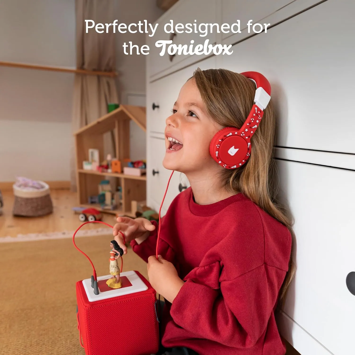 Tonies Foldable Wired Headphones for Kids - Comfortably Designed to fit On-Ear - Works with Toniebox and All 3.5mm Devices - Light Blue