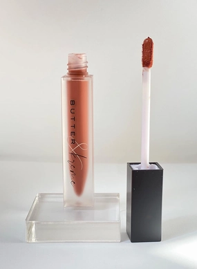 Waterproof Matte Lip Color (PEACH COBBLER)