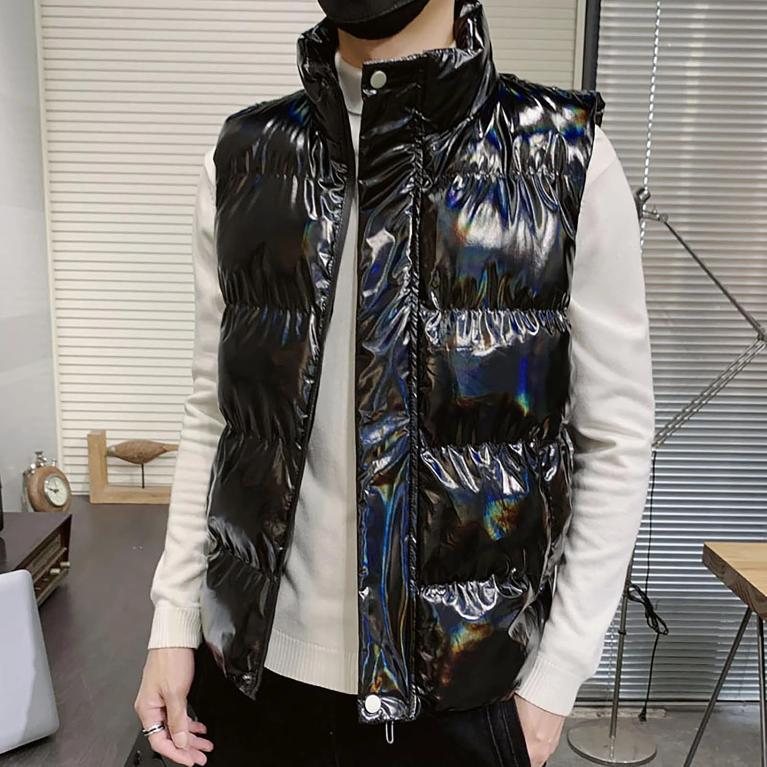 WENKOMG1 Mens Shinning Puffer Vest,Sleeveless Winter Fall Reflective Padded Down Outerwear Lightweight Packable Vest