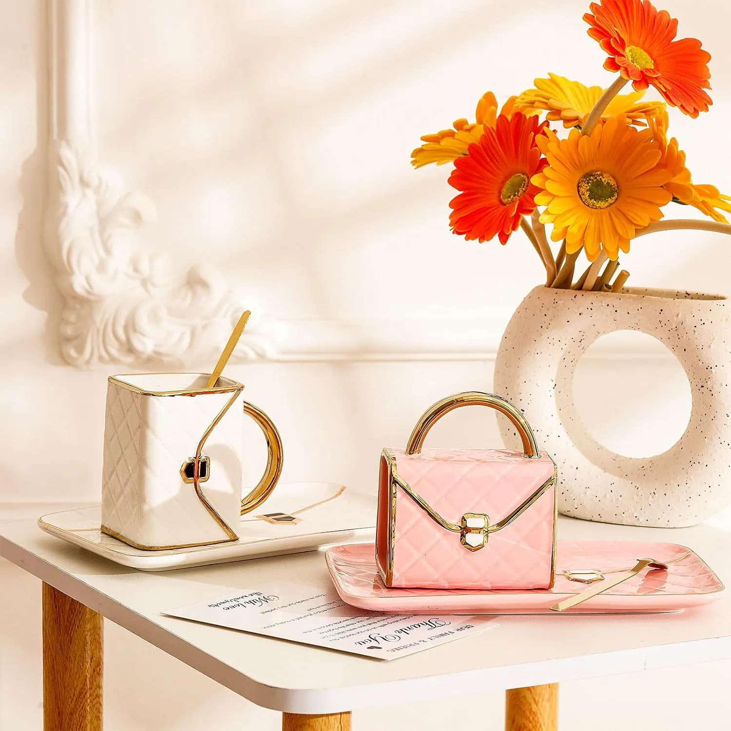 Zubebe 2 Sets Coffee Mug Elegant Handbag Shaped Cup Modern Ceramic Purse Mug with Spoon and Saucer, 10oz Cute Creative Tea Cup for Office Home Mother's Day Woman Gift (Pink and White)